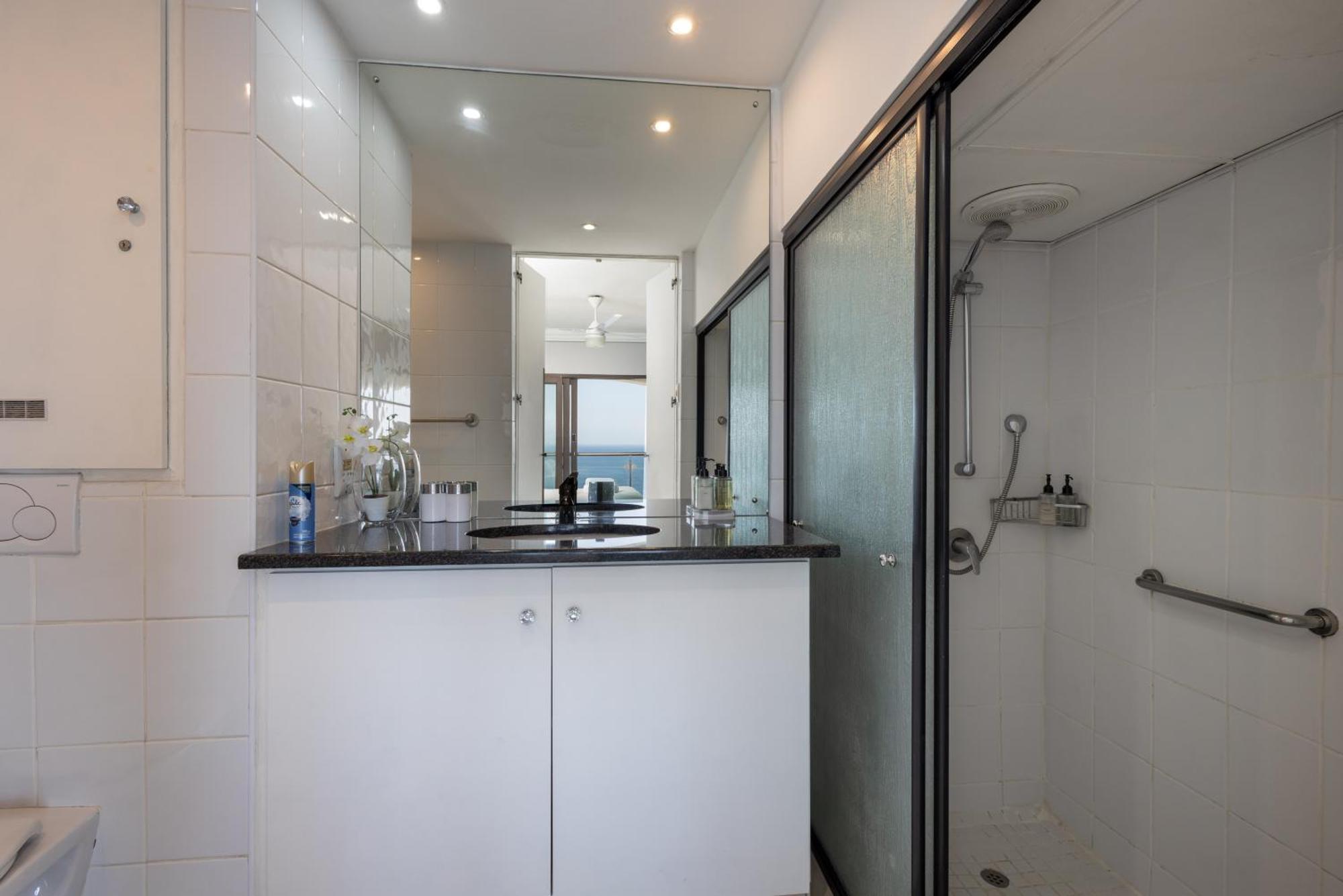 803 Bermudas - By Stay In Umhlanga Durban Buitenkant foto